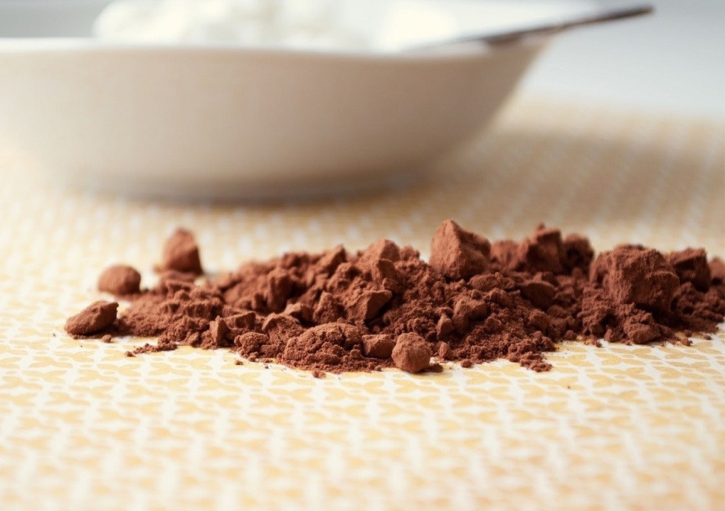 Окрашивание какао маслом